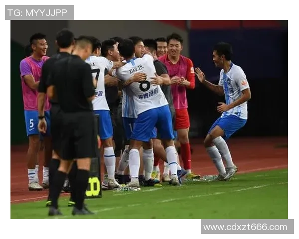 中超激战武汉卓尔迎战天津泰达期待精彩对决与球迷共庆足球盛宴 中超激战武汉卓尔迎战天津泰达期待精彩对决与球迷共庆足球盛宴