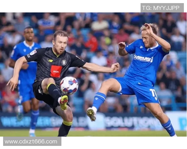 英甲激战唐卡斯特迎战布拉德福德双方争夺关键三分之战